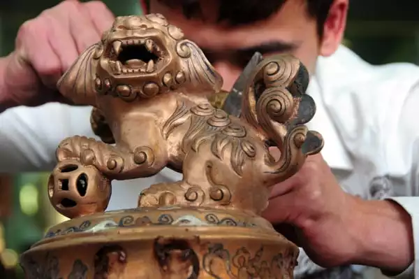 Làng nghề đúc đồng Đại Bái